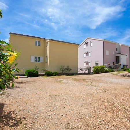 Apartment With Free And Private Parking Makarska Kültér fotó